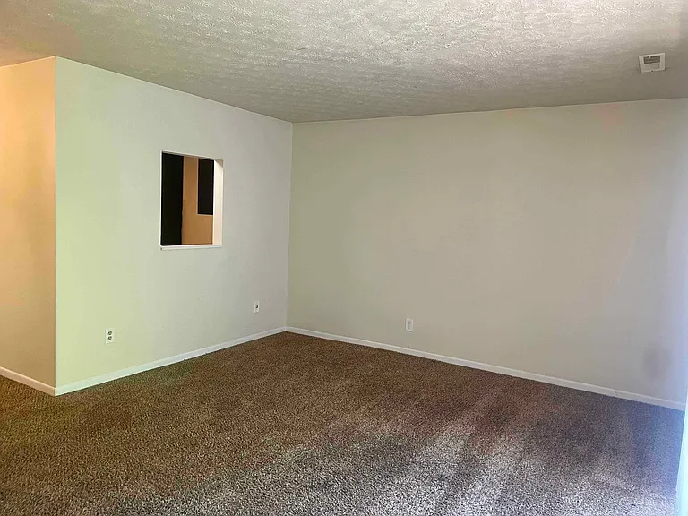 6255 Beechmont Ave #24 — Photo 8