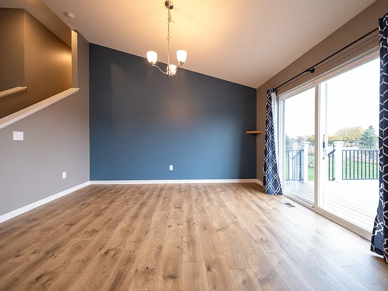 15141 Emory Cir — Photo 10