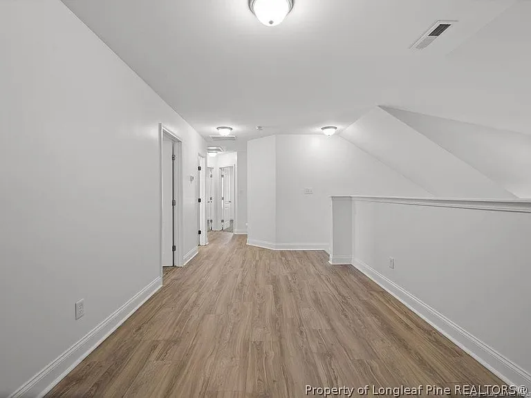 343 Fountain Grove Dr — Photo 16