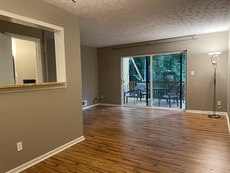 1340 Willivee Dr — Photo 5