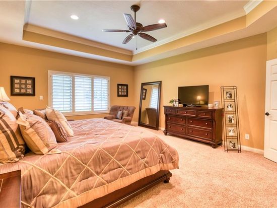 2071 Eagle Trace Dr, Greenwood, IN 46143 | Zillow