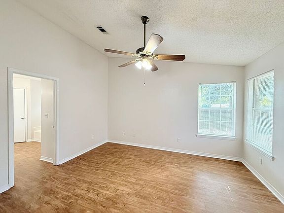 5th image of 3980 Deerwood Cir #Egr
