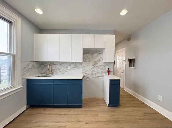 12 Randolph Avenue image 1 of 6