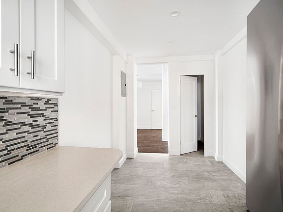 4th image of 2 Tudor City Pl APT 2GN