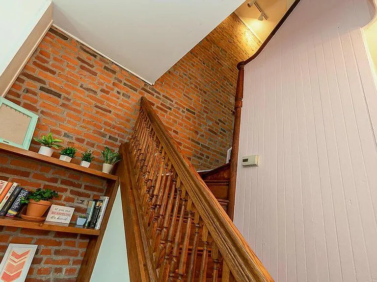 66 E Hubbard Ave — Photo 7