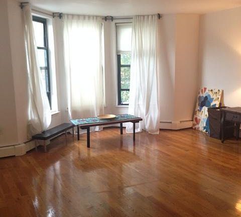 3rd image of 408 Cumberland St #2