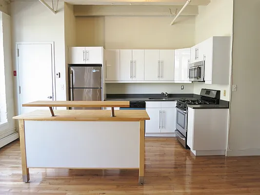 Rented by Brooklyn Heights Real Estate Inc | media 26