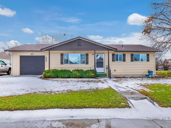 337 3rd Ave E, Wendell, ID 83355