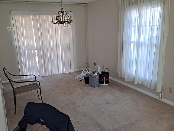 4th image of 1304 Fairland Pl