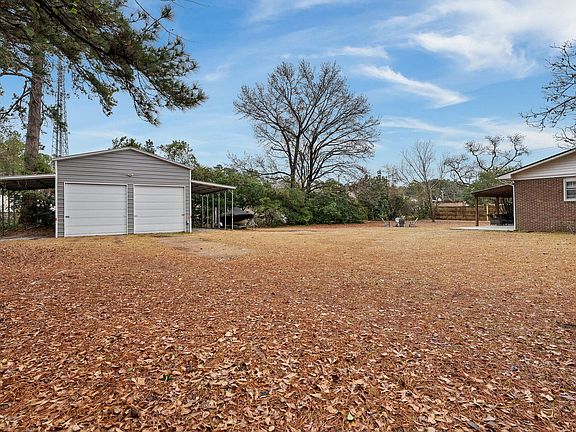 3rd image of 102 Edisto Dr