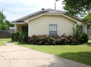 3404 Timberline Ct, Bryan, TX 77803