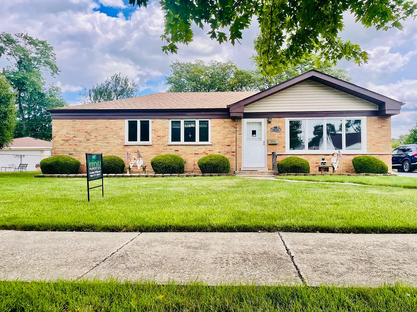10801 Austin Ave photo 1