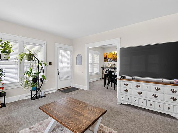 4th image of 1339 West BOULEVARD