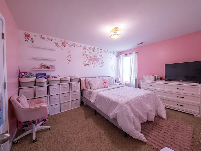 6704 Olivia Way — Photo 25