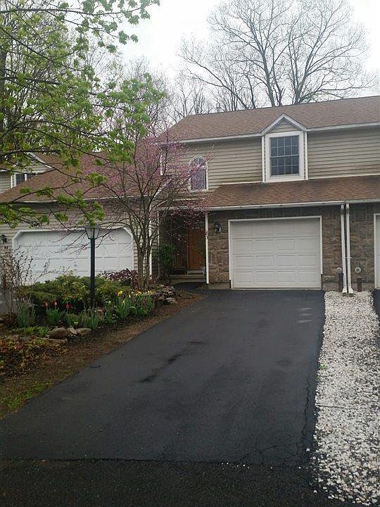 1st image of 83 Woodside Dr