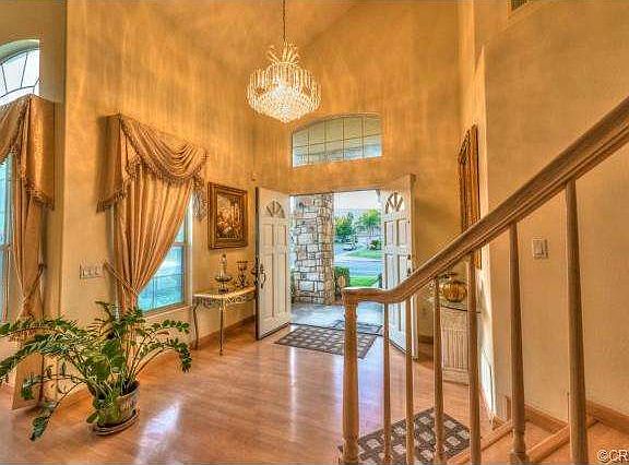 4th image of 14269 Geneva Ct