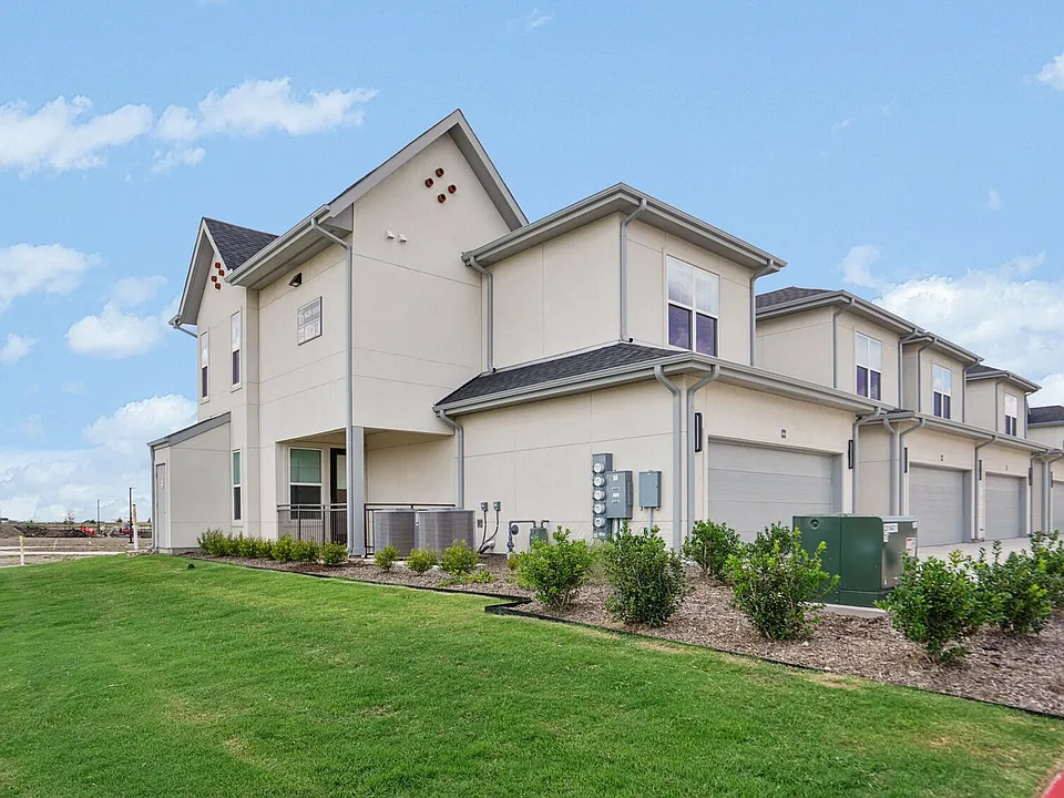 Village at Lexington Ranch