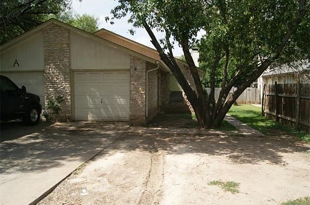 1st image of 1013 Fieldwood Dr #B