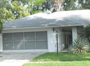 28407 Tanglewood Dr, Zephyrhills, FL 33543