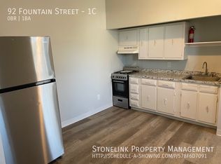 92 Fountain St #1C, Woonsocket, RI 02895