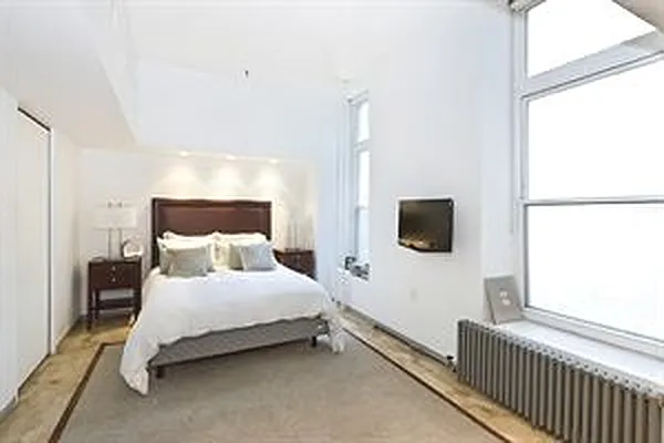 Sold by Douglas Elliman | media 36