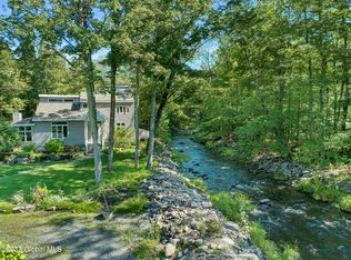 1153 Plank Rd, Averill Park, NY 12018