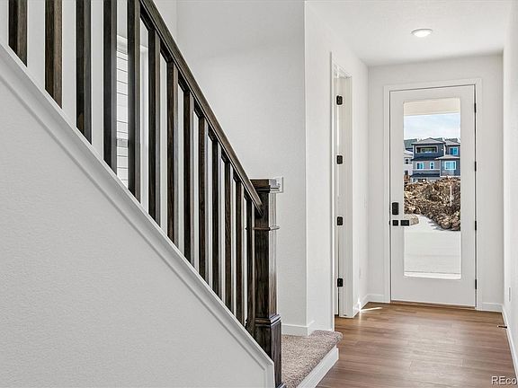 3rd image of 9156 Hayden Peak Street