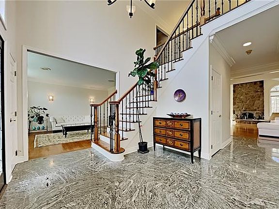 3rd image of 1550 Alaqua Dr