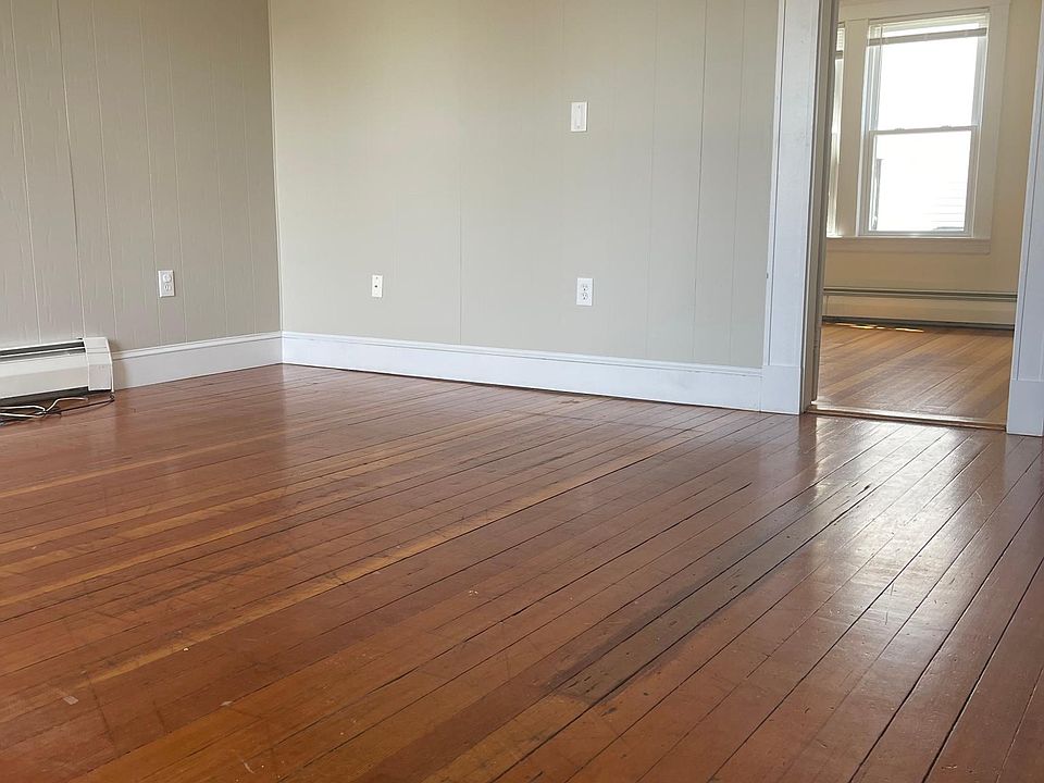 47 Hawley St Lawrence MA Zillow