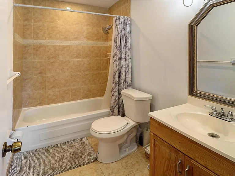 9390 SW 61st Way #D — Photo 27