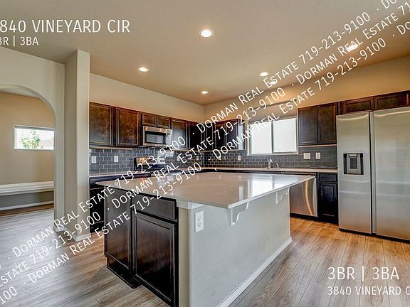 5th image of 3840 Vineyard Cir