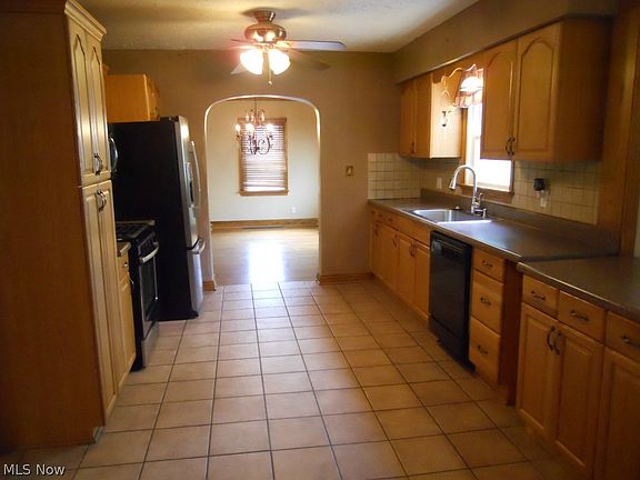 5th image of 3607 Cascade Dr