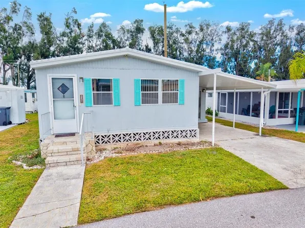 3831 115th Street Ct W, Bradenton, FL 34210