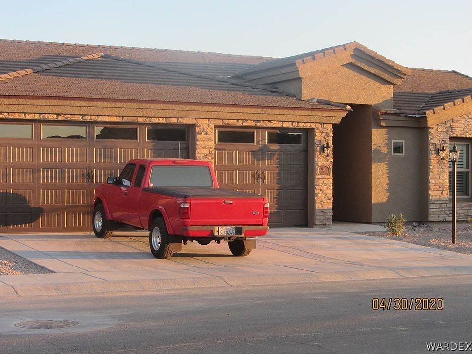 1st image of 2440 Santa Monica Way