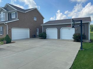 215 Cynthia Ann Dr, Wheelersburg, OH 45694