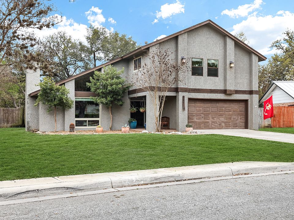 1st image of 15714 Creekside Dr