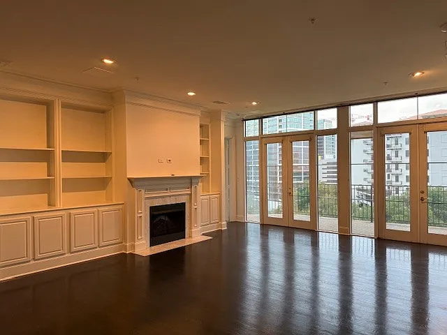 3535 Gillespie St #505 — Photo 3