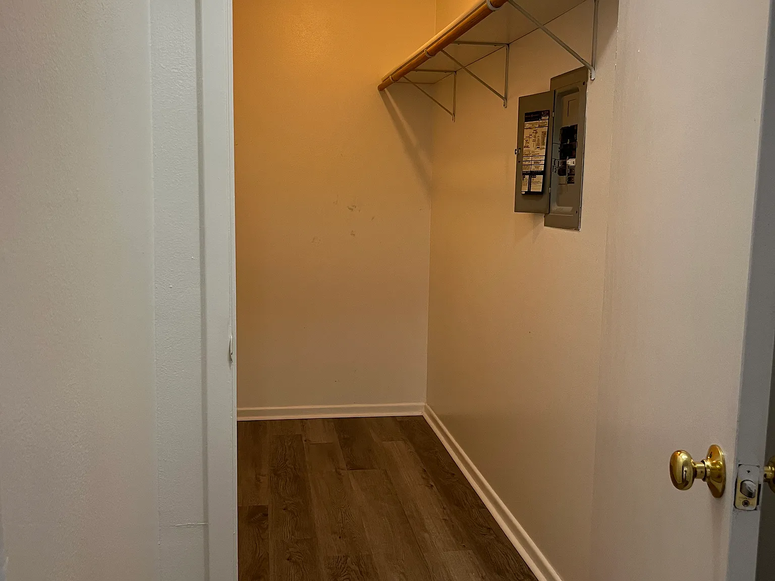 1 bed, 750 sqft, $895 — Photo 3