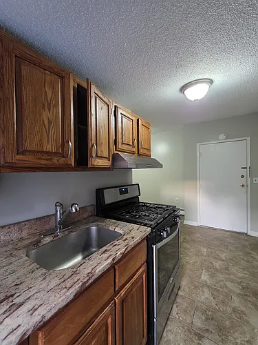 338 Orange St Photo 1