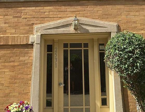 2nd image of 2531 N Talman Ave APT 2W