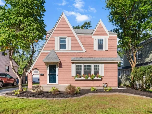 1515 Calvin Ave SE, Grand Rapids, MI 49507
