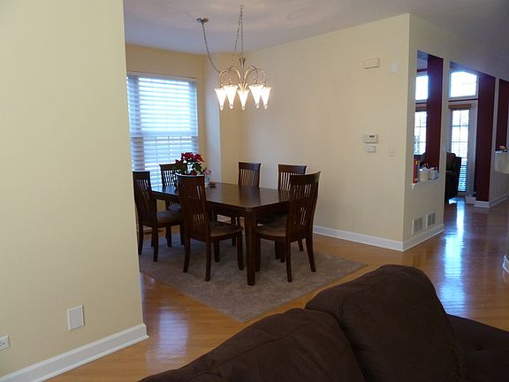 4th image of 1880 Aberdeen Dr