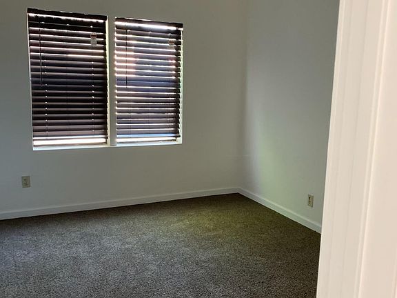 3rd image of 707 E 5th St