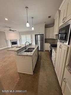 4th image of 107 Moss Rd