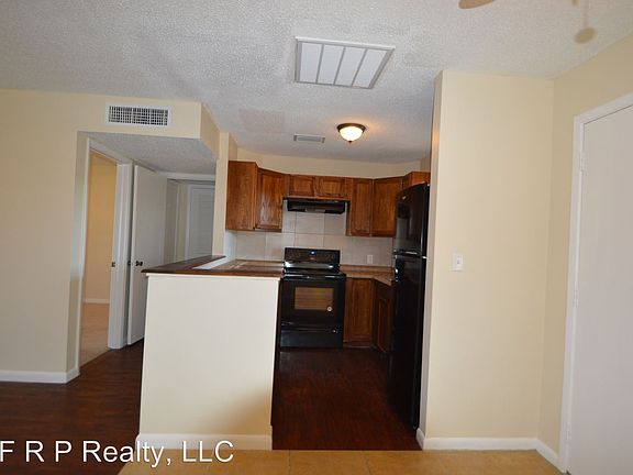 4th image of 5154 Turquoise Ln APT 206