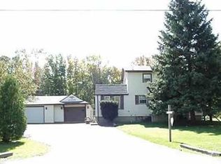 2408 E Parkwood Ave, Burton, MI 48529