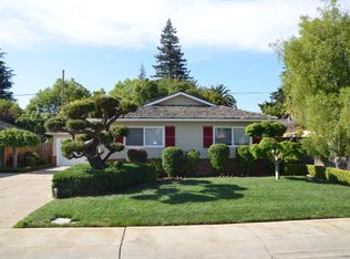1563 Gilmore St, Mountain View, CA 94040