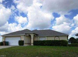 230 NW 19th Pl, Cape Coral, FL 33993