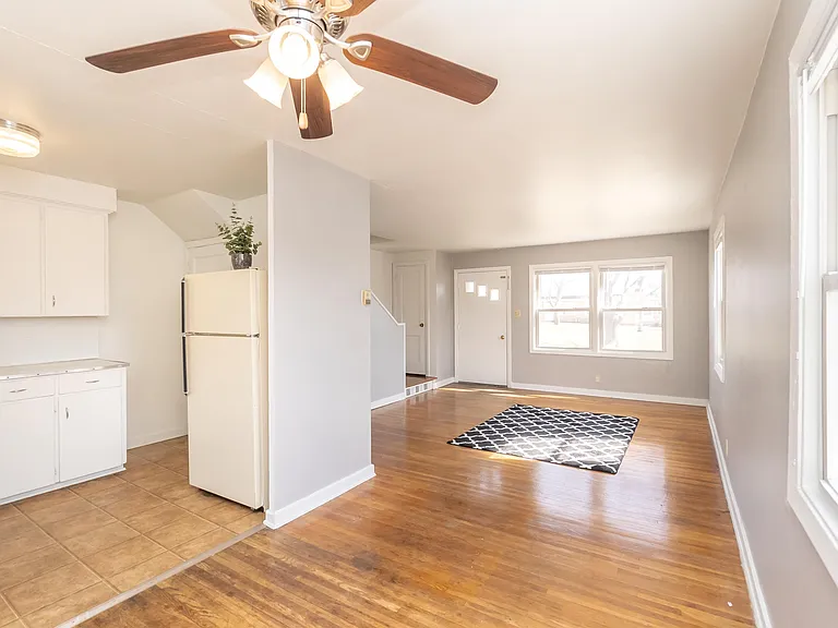 249 Madison St — Photo 3