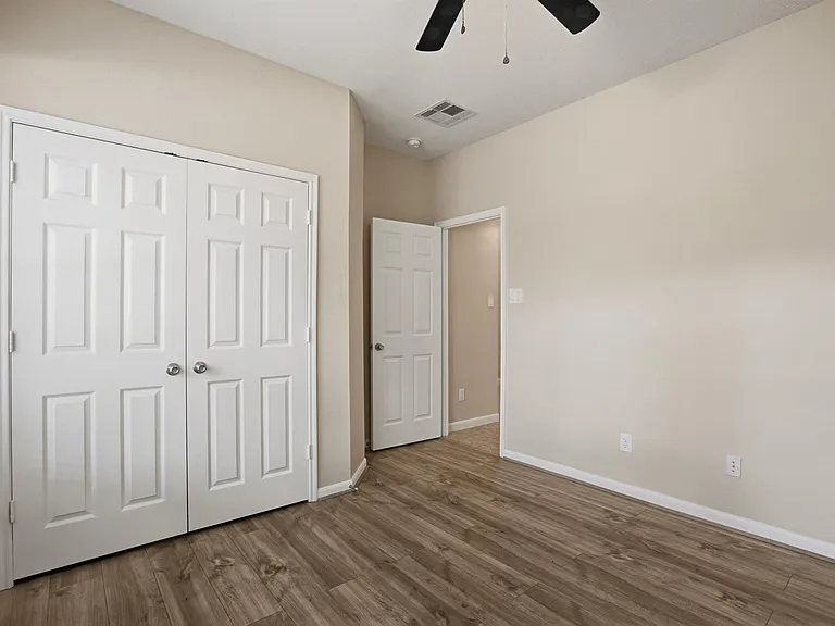 11103 Avery Oaks Ln — Photo 8